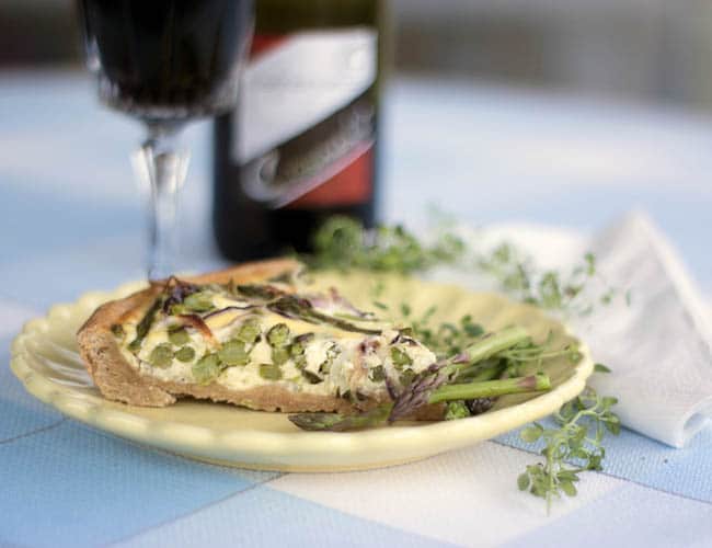 Tærte med asparges og parmesan
