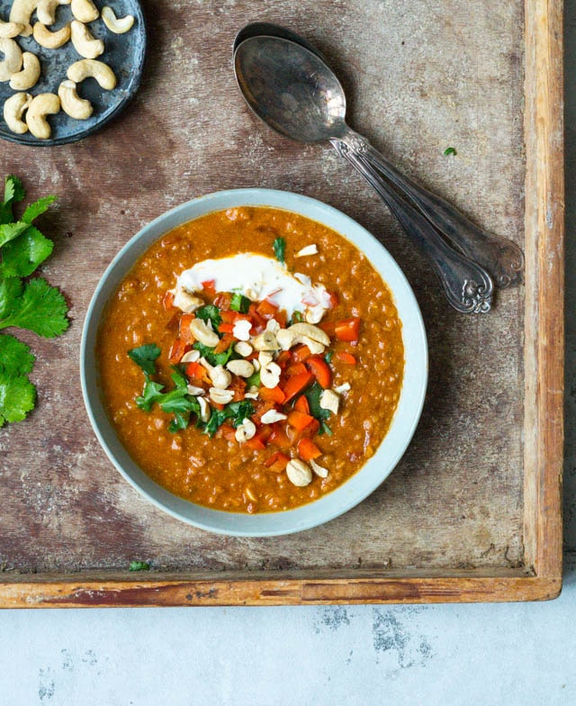 Indisk vegetarisk suppe