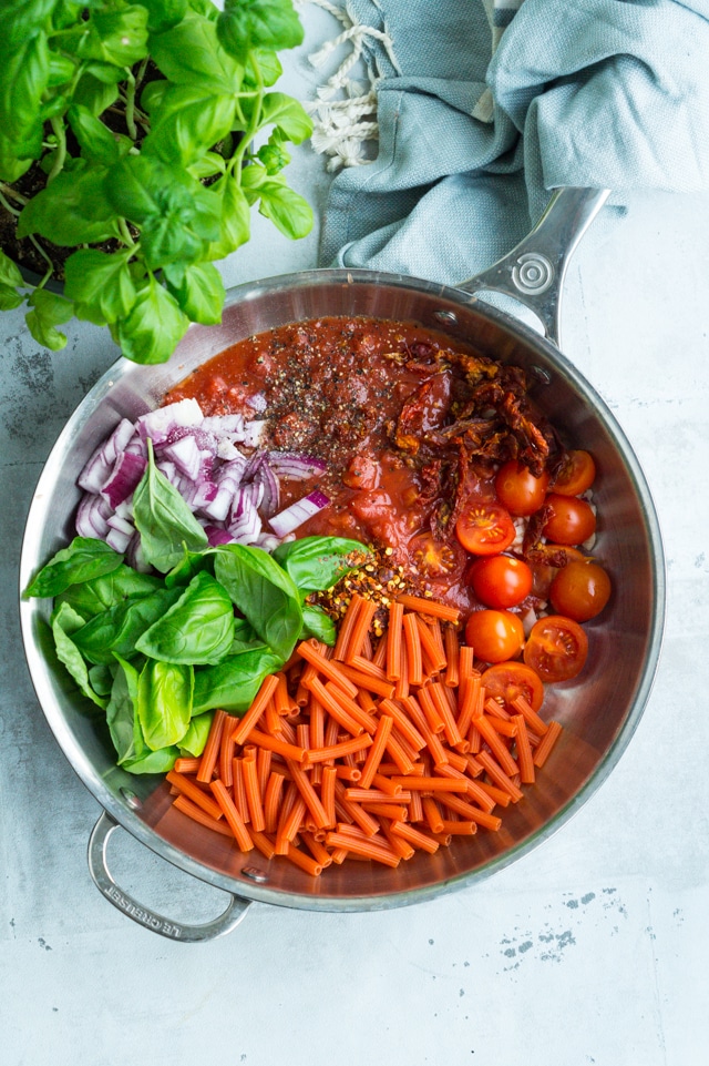 Vegetarisk one-pot pasta