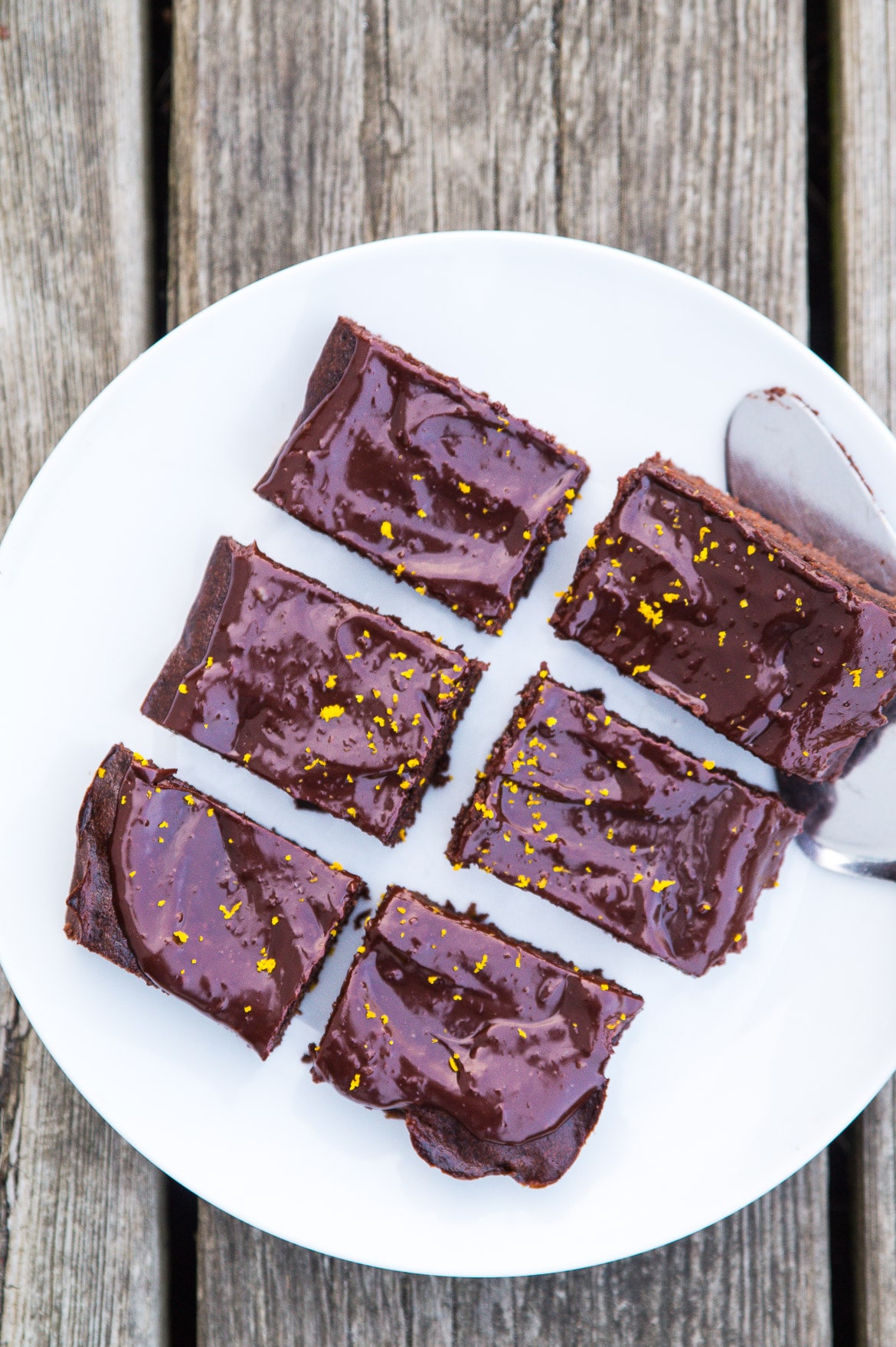 Brownie med appelsin-chokolade ganache