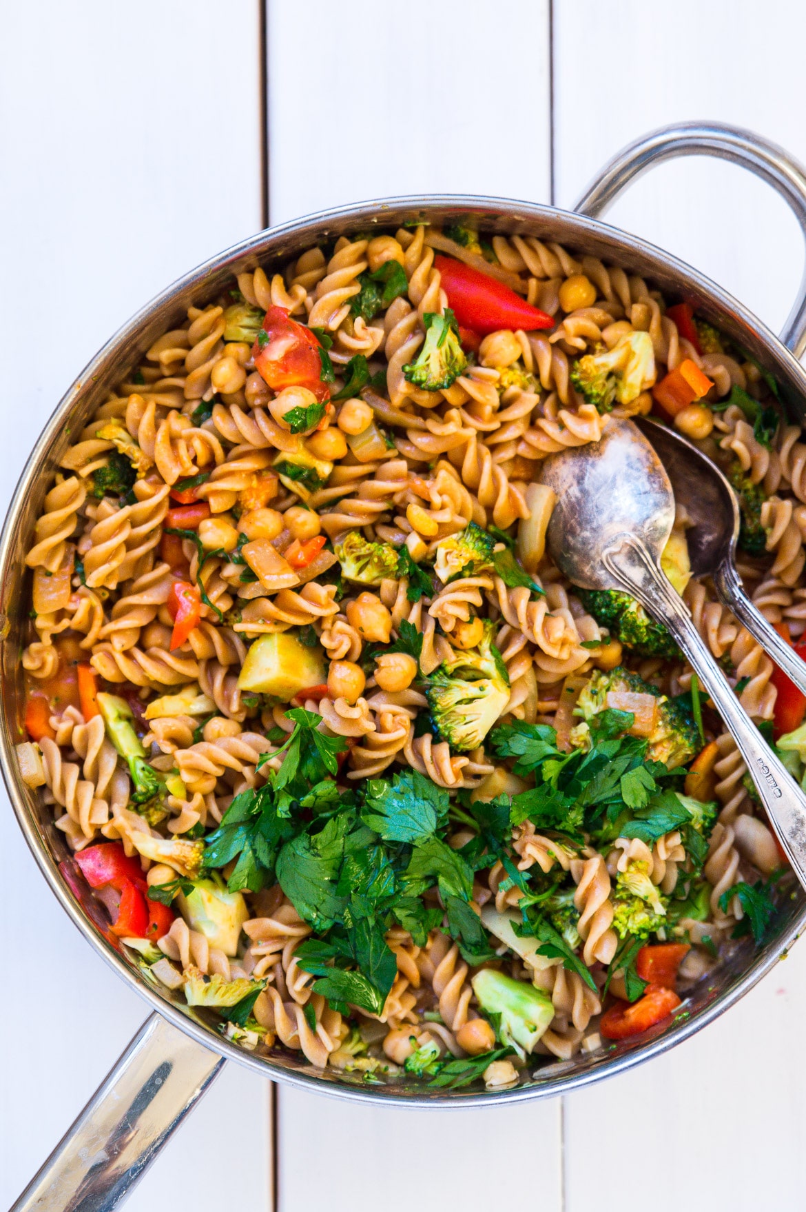 Nem hverdagsmad - pasta og grønt i kokosmælk