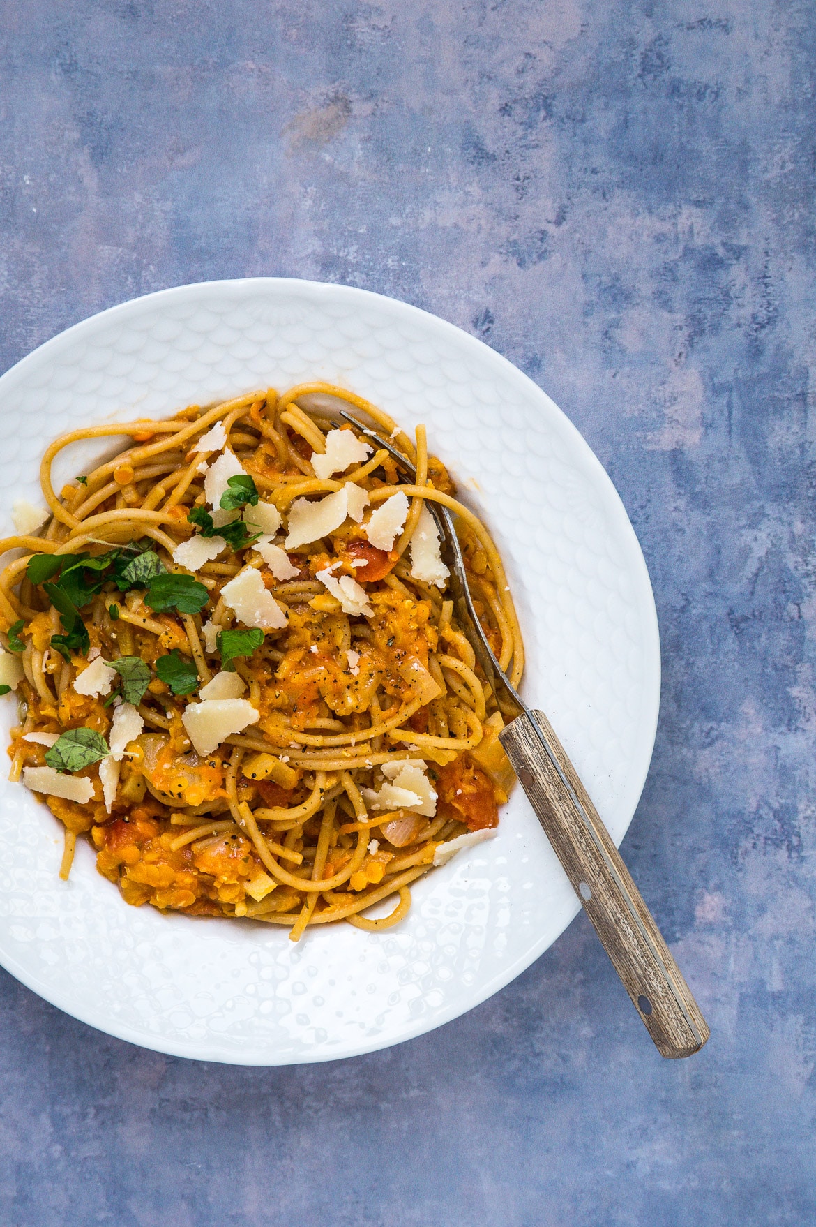 Spaghetti i linsesauce