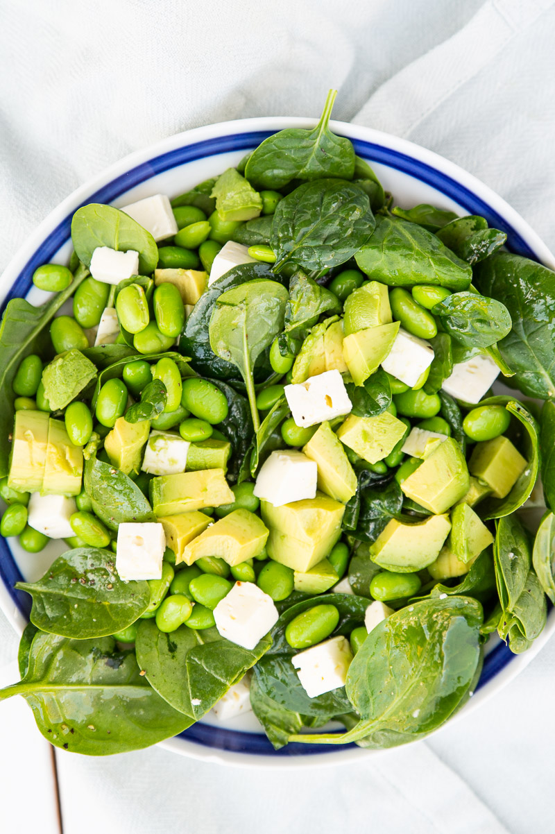 Spinatsalat med avocado