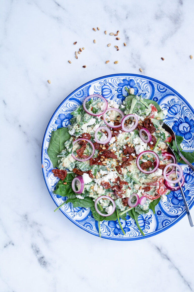 Couscoussalat-med-avocado-fetacreme