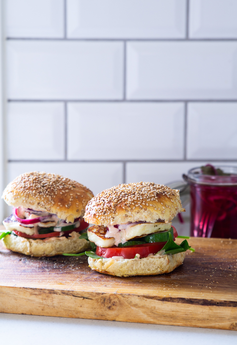 Halloumi burger