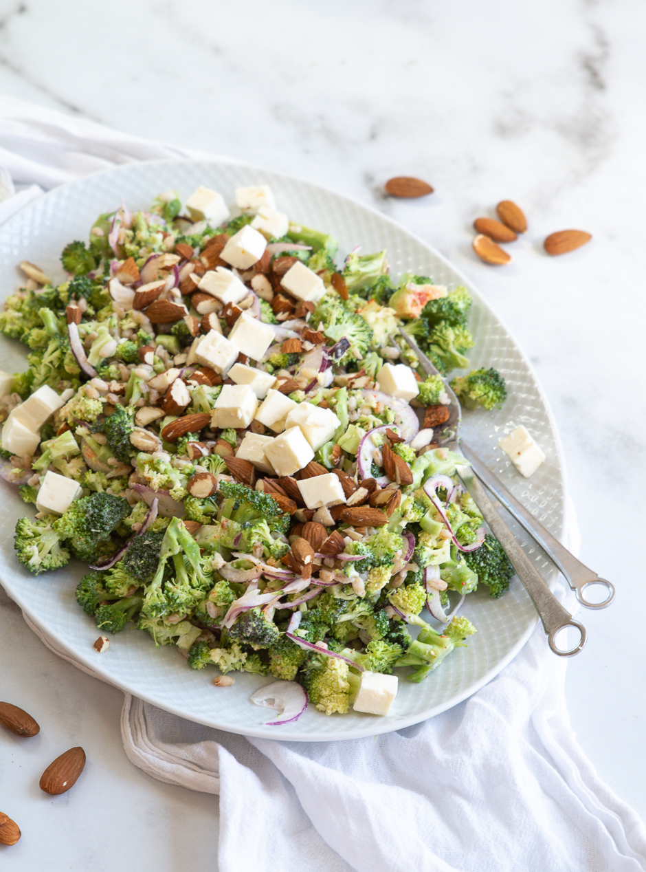 Broccolisalat med perlebyg
