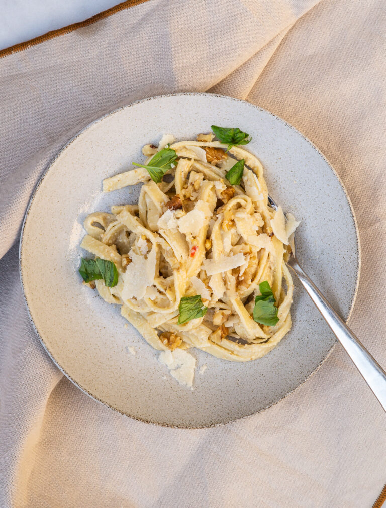 Pasta med valnøddesauce