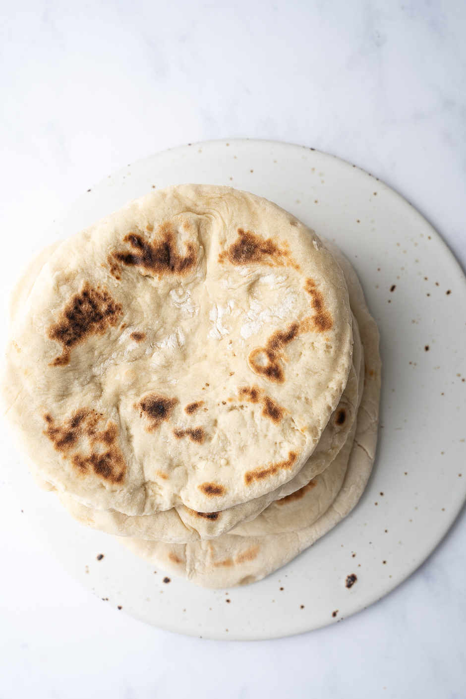 Fladbrød med yoghurt